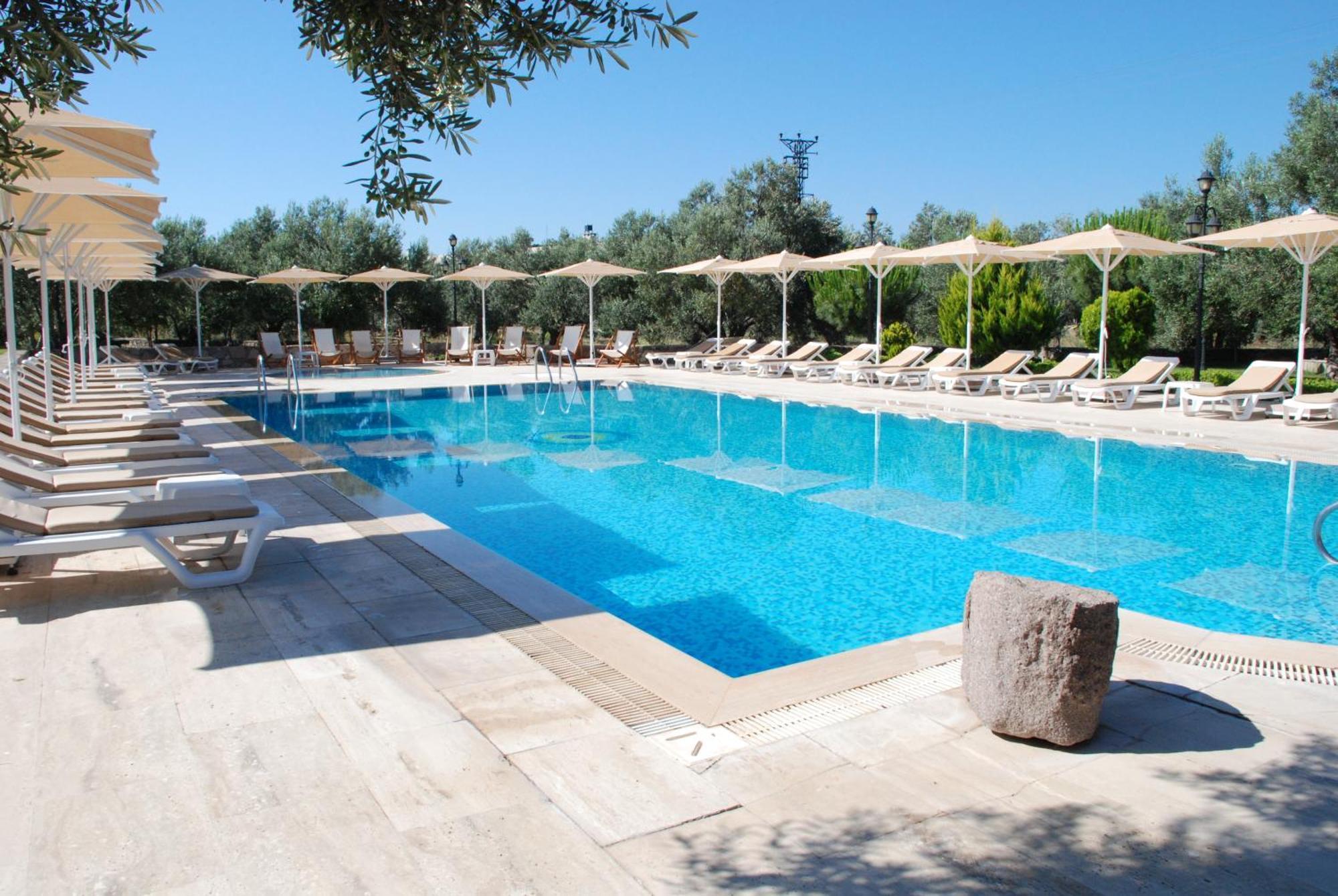 Assos Park Hotel 외부 사진